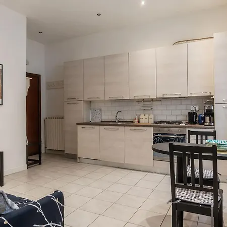 Guesthost - Comfy X2 In Monteverde Rome