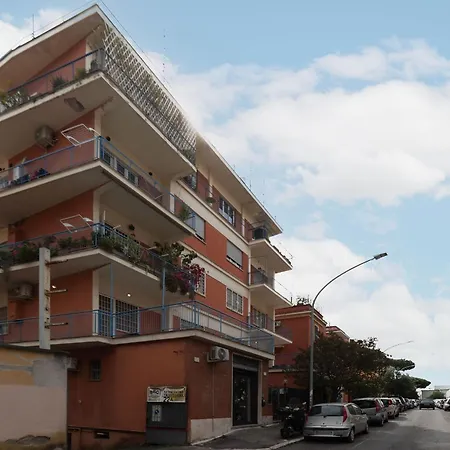 Guesthost - Comfy X2 In Monteverde Appartement Rome