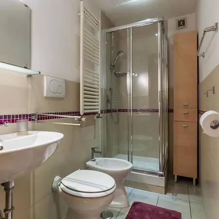Apartment Guesthost - Comfy X2 In Monteverde Rom